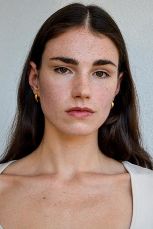 Ashlynn Celia Cox portrait