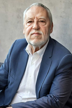 Mustapha Preure portrait