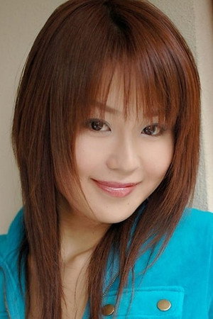 Megu Ayase portrait