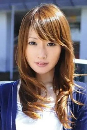 Siori Inamori portrait