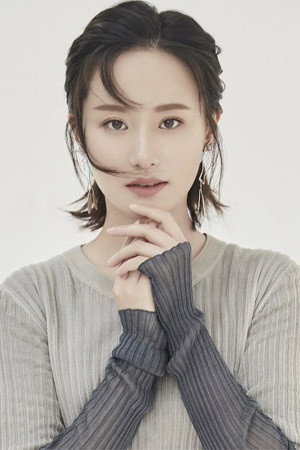 Zhang Doudou portrait