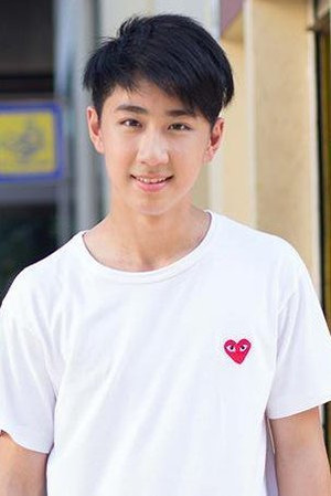 Ausavapat Ausavaterakul portrait