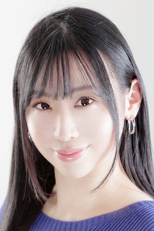 Ayaka Fukuhara portrait