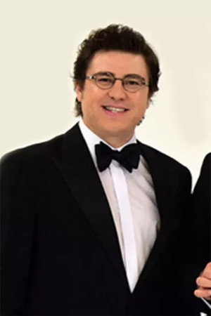 İbrahim Büyükak portrait