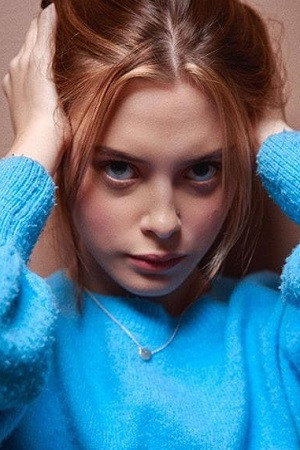 Elli Rhiannon Müller Osborne portrait
