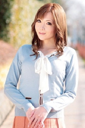 Haruka Shina portrait