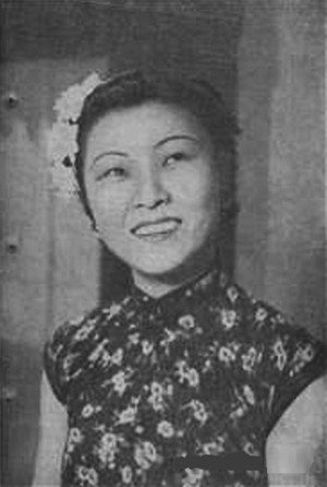 Bai Yan portrait