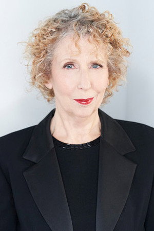 Janelle Hutchison portrait