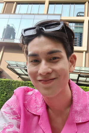 Sappanyoo Panatkool portrait