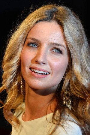 Annabelle Wallis portrait