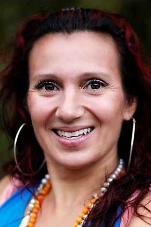 Yasmin Elvira Steenholdt portrait