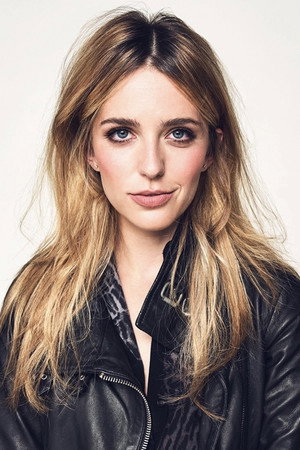 Jessica Rothe portrait