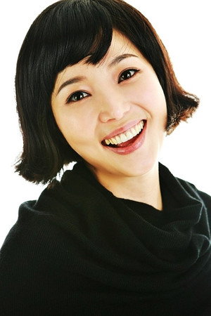 Lee Yoon-seong portrait