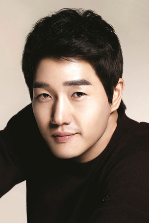 Yoo Ji-tae portrait