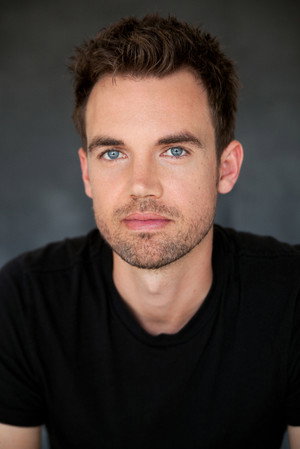 Tyler Hilton portrait