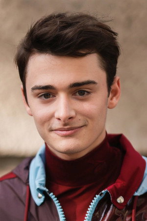 Noah Schnapp portrait