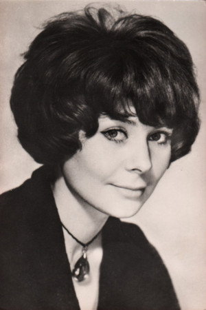 Nina Reus portrait