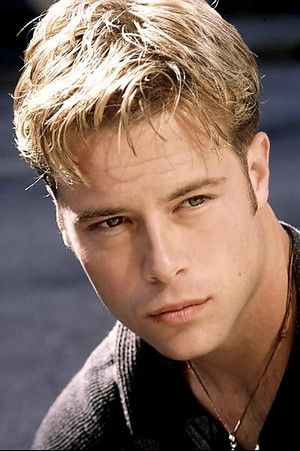 Brad Rowe portrait