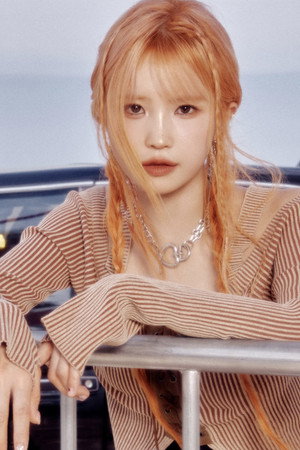 Song Hayoung portrait