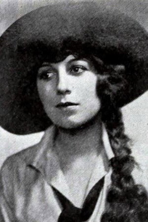 Lola Todd portrait