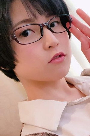 Ami Kashiwagi portrait