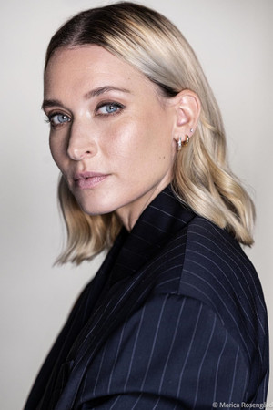 Josefin Asplund portrait