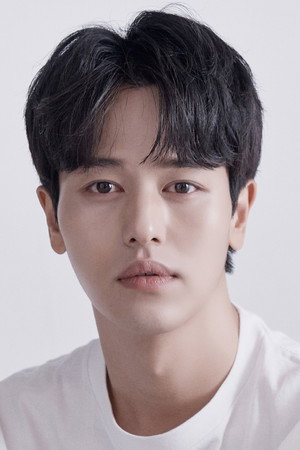 Lee Jung-hyoung portrait