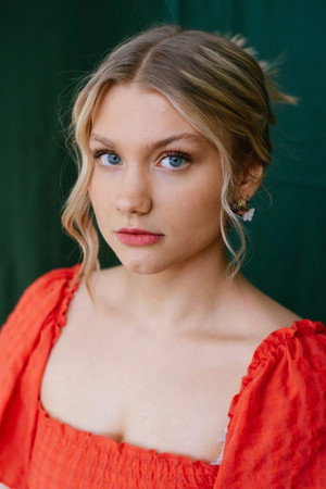 Madeleine Wagenitz portrait