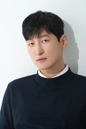 Jeong Soo-kyo portrait