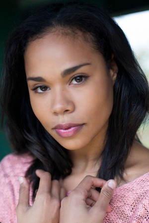 Roxy Sternberg portrait