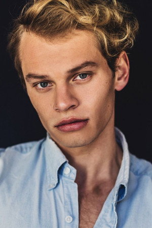 Aidan Scott portrait