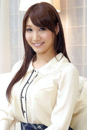 Mikuni Maisaki portrait