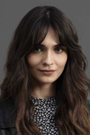 Meriç Aral portrait