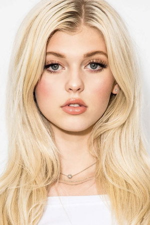 Loren Gray portrait