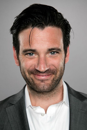 Colin Donnell portrait