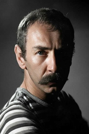 Macit Flordun portrait