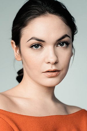 Emma Nova portrait