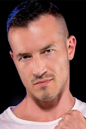 Derek Kage portrait