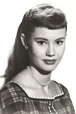 Roberta Shore portrait