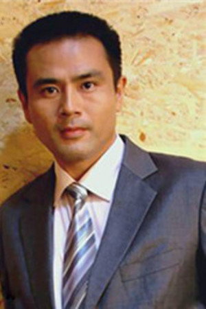 Min Zheng portrait