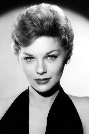 Joanna Moore portrait