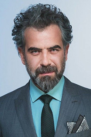 Yurdaer Okur portrait