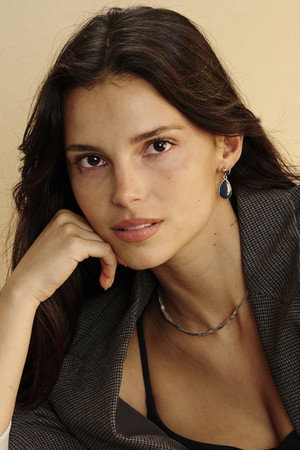Inde Navarrette portrait