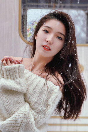 Guo Rong portrait