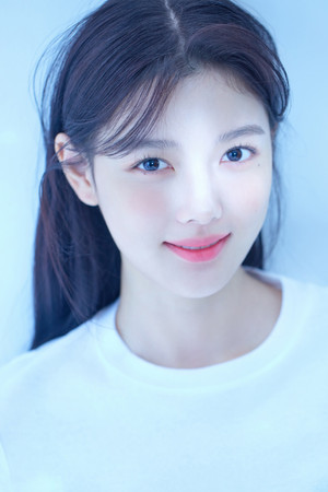 Kim You-jung portrait