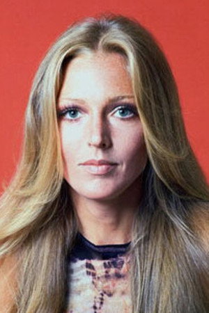 Joanna Pettet portrait