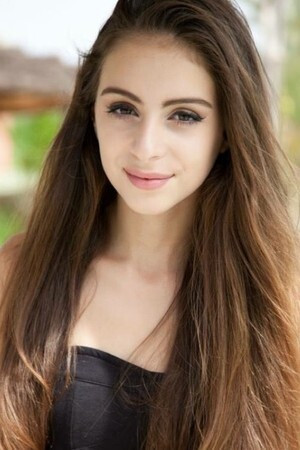Dounia Binebine portrait