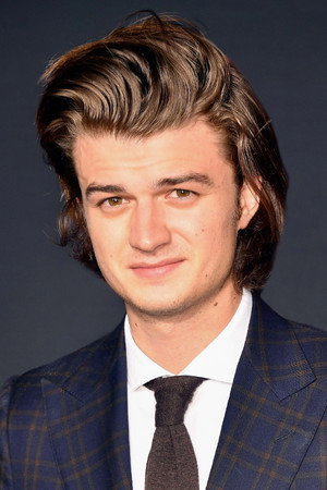 Joe Keery portrait