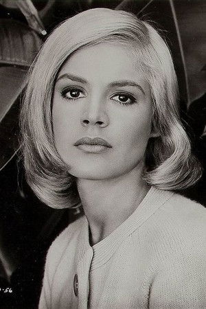 Sandra Dee portrait