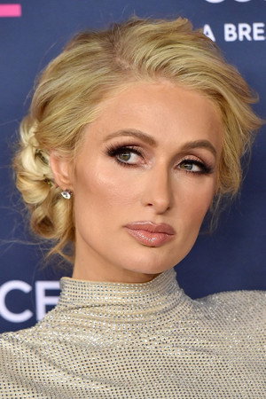 Paris Hilton portrait